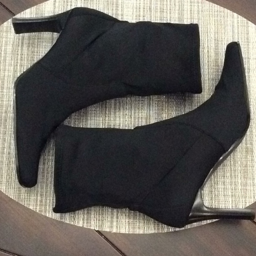 Karen Scott Microfiber Square Toe Stretch Boots 7M